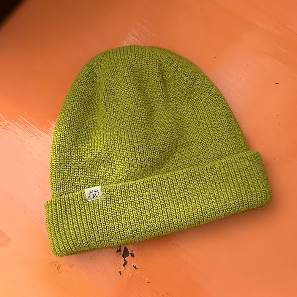 Madewell Women’s Re(sourced) Cuffed Beanie in Chartruse
